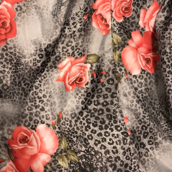 Coat - Picture 6 of 6